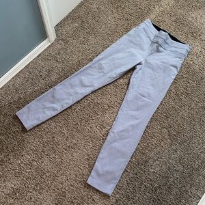 Violets & Roses Printed Pull On Straight Leg Pant 6/28 (Stitch Fix Find)